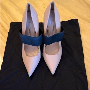 Uterque Beige Heels with Black Strap